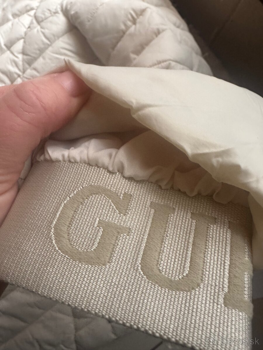 Damska bunda Guess velkost S - 4