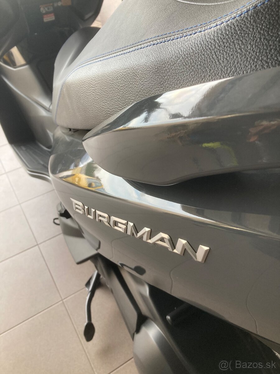 Suzuki Burgman 400 - 4