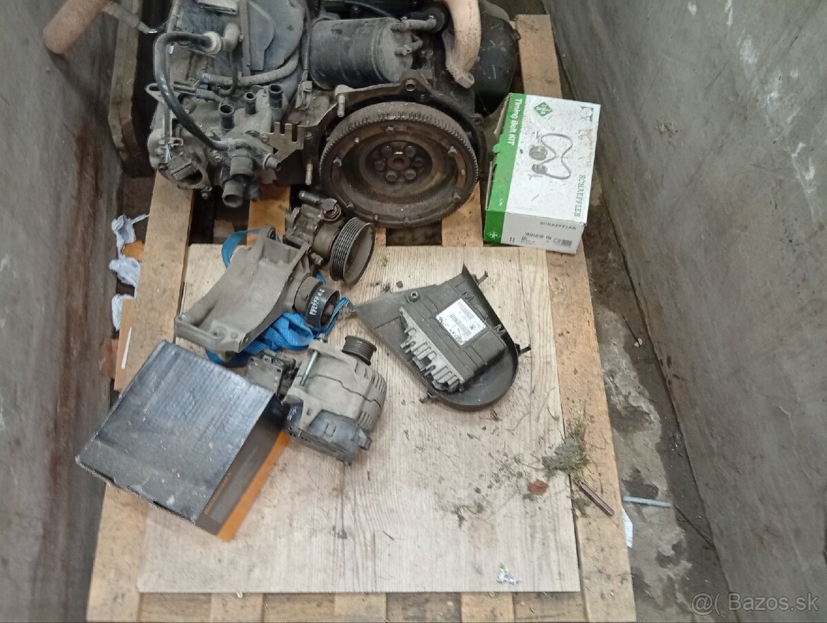 Felicia motor 1.6 55kw AEE - 4