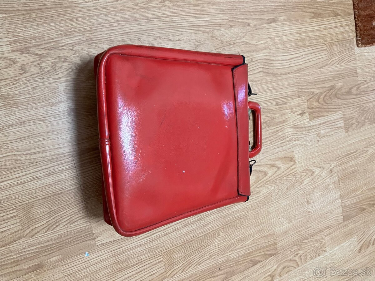 Retro červená taška - 4