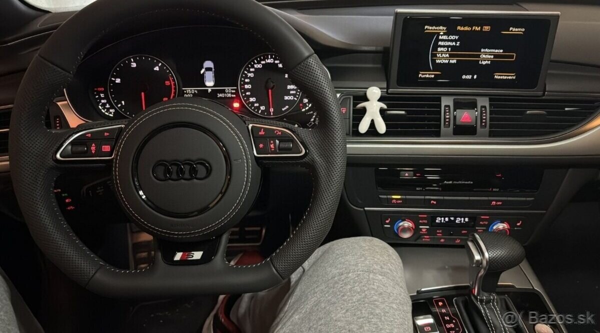 AUDI MULTIFUNKCNY VOLANT S AIRBAGOM A PADLAMI, čierna niť - 4