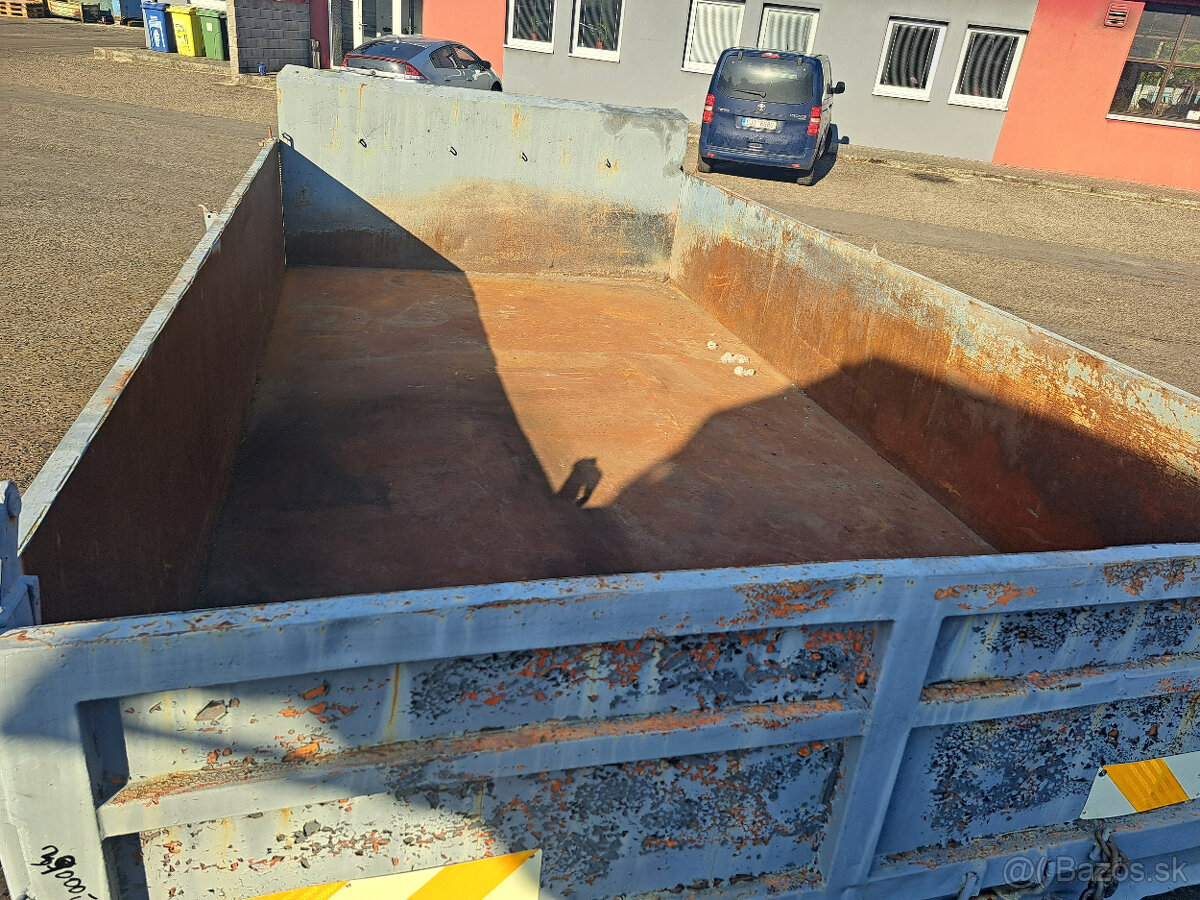 Korba Tatra T815 4x4, LIAZ - 4