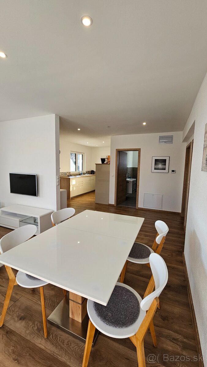 3i zariadený byt s terasou na prenájom, Bojnice - 4