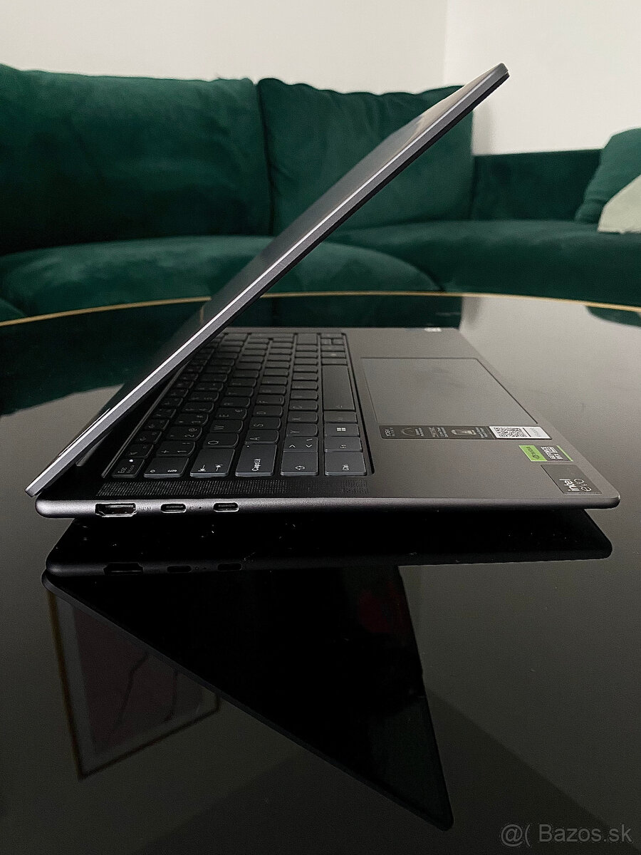 Lenovo Yoga Slim 7|15ILL9 Ultra 7 258V|32GB|1TBM2|W11 - 4