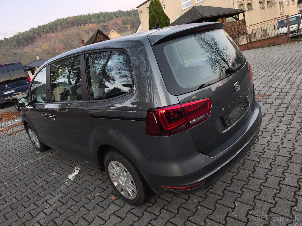 Seat Alhambra 2,0 TDi rok 2017 - 4