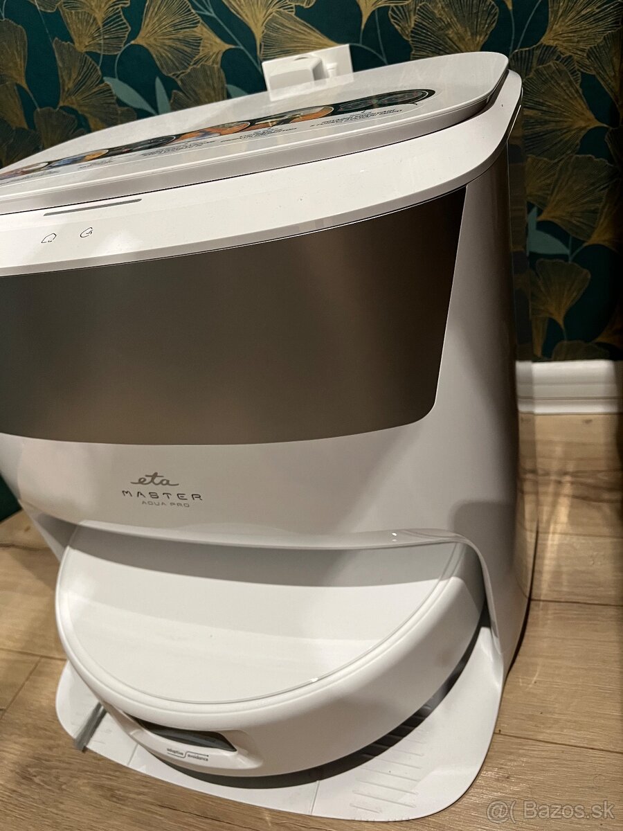 Robotický vysávač s mopom zn. ETA - 4