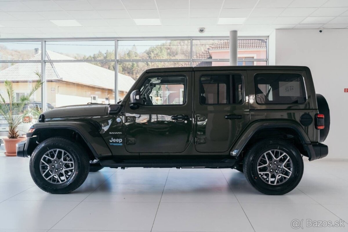 Jeep Wrangler - 4