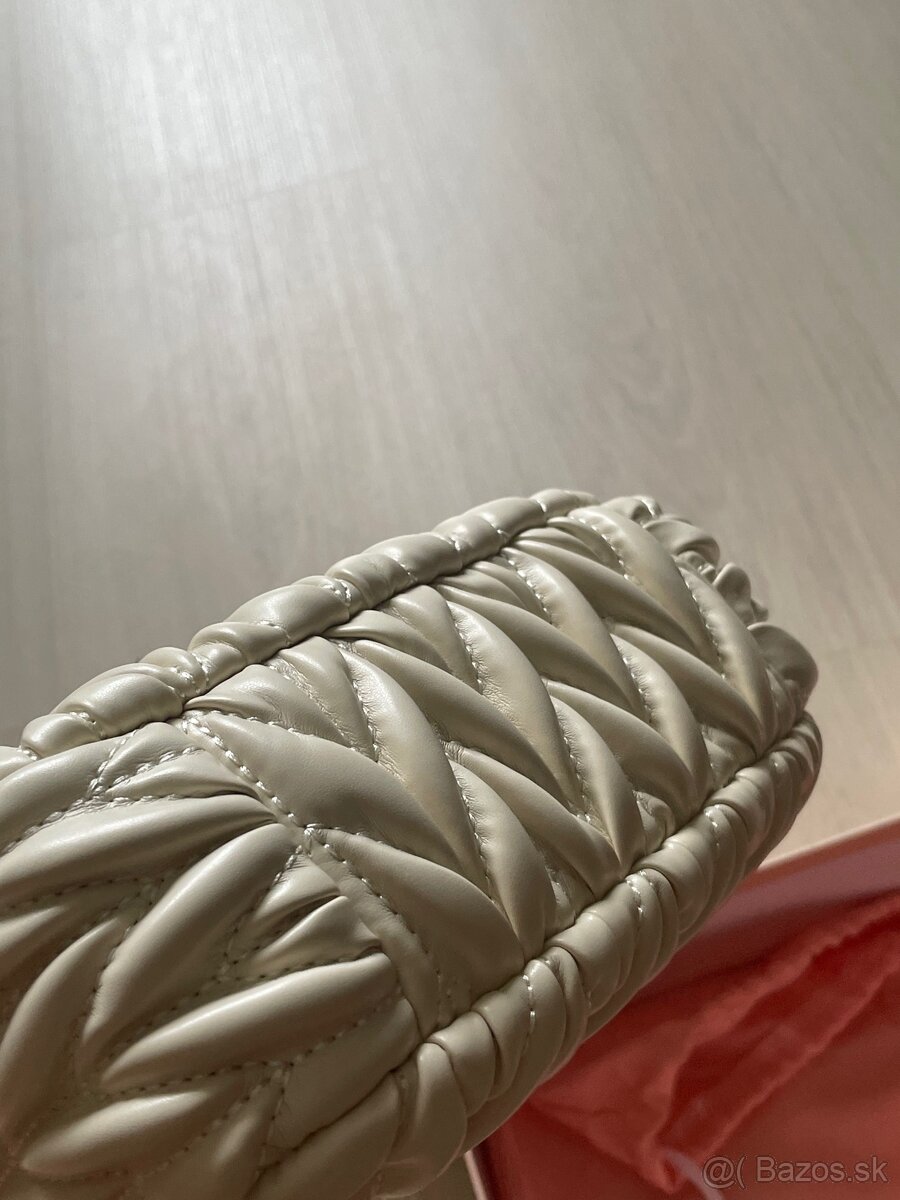 Biela miu miu kabelka wander - 4