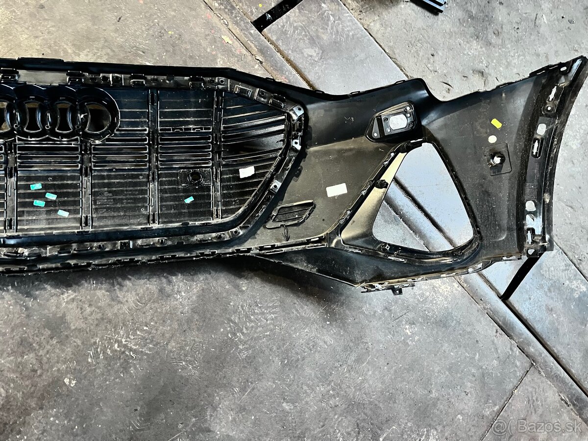 Audi e-tron predný naraznik , maska - 4