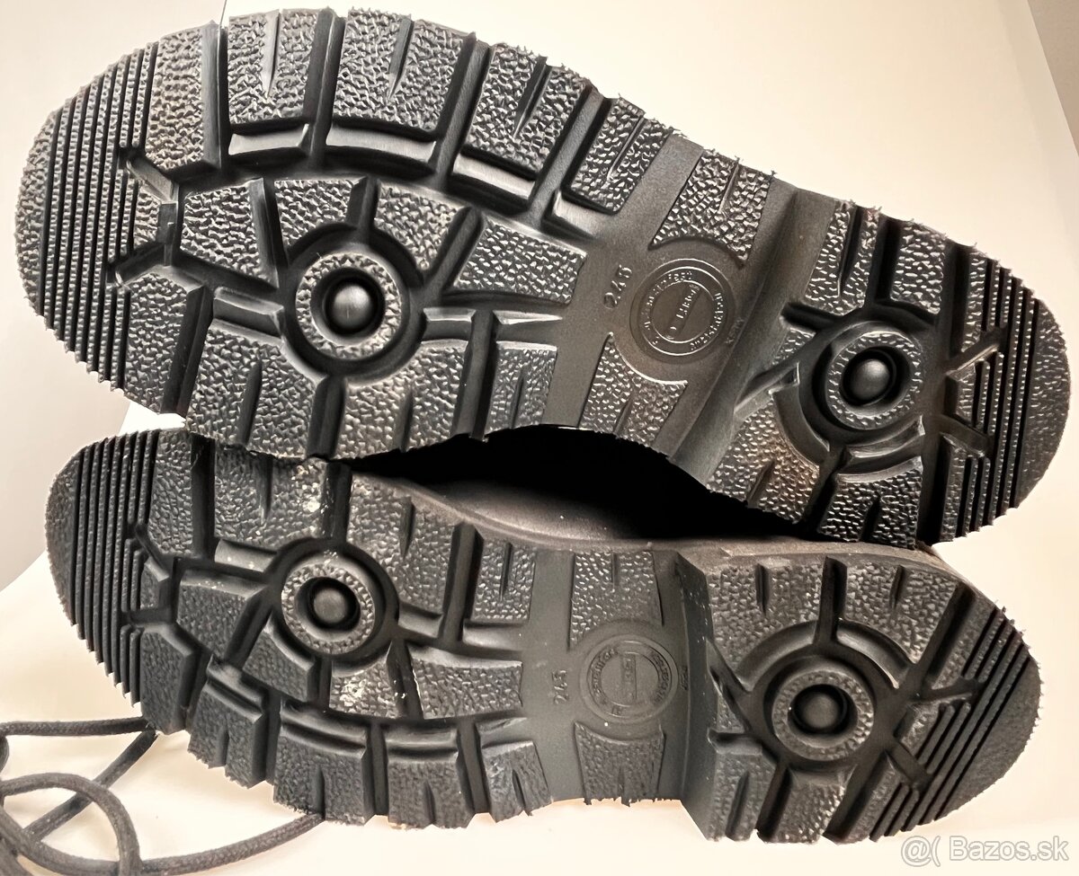 Kanady vojenské - 4