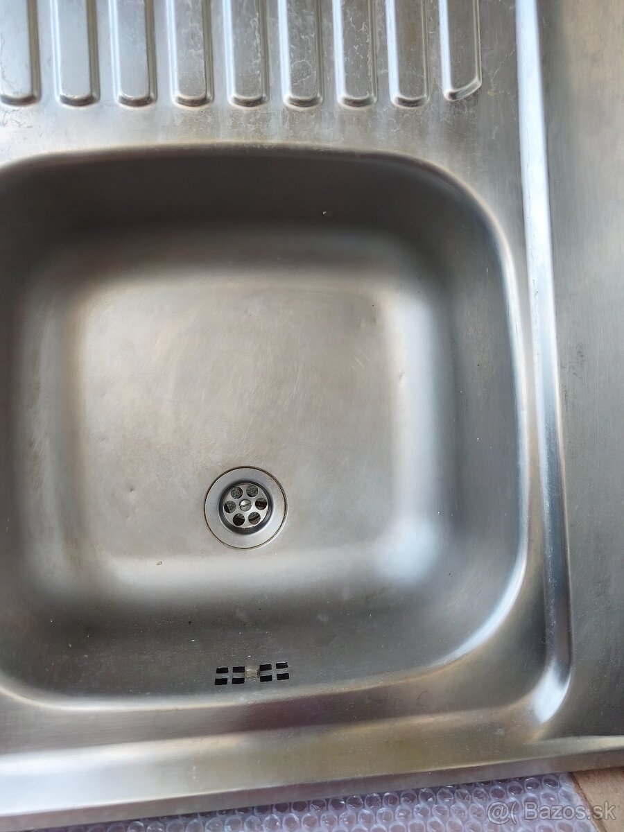 Umývadlo s batériou - 4