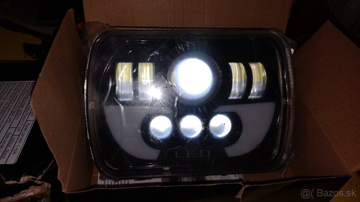 LED svetlá Jeep Cherokee xj H4 - 4