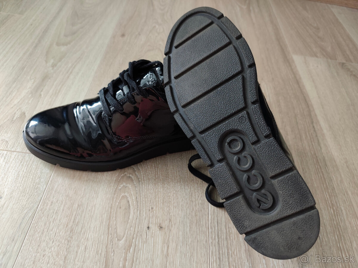 damske lakovky ECCO velkost 39 - 4