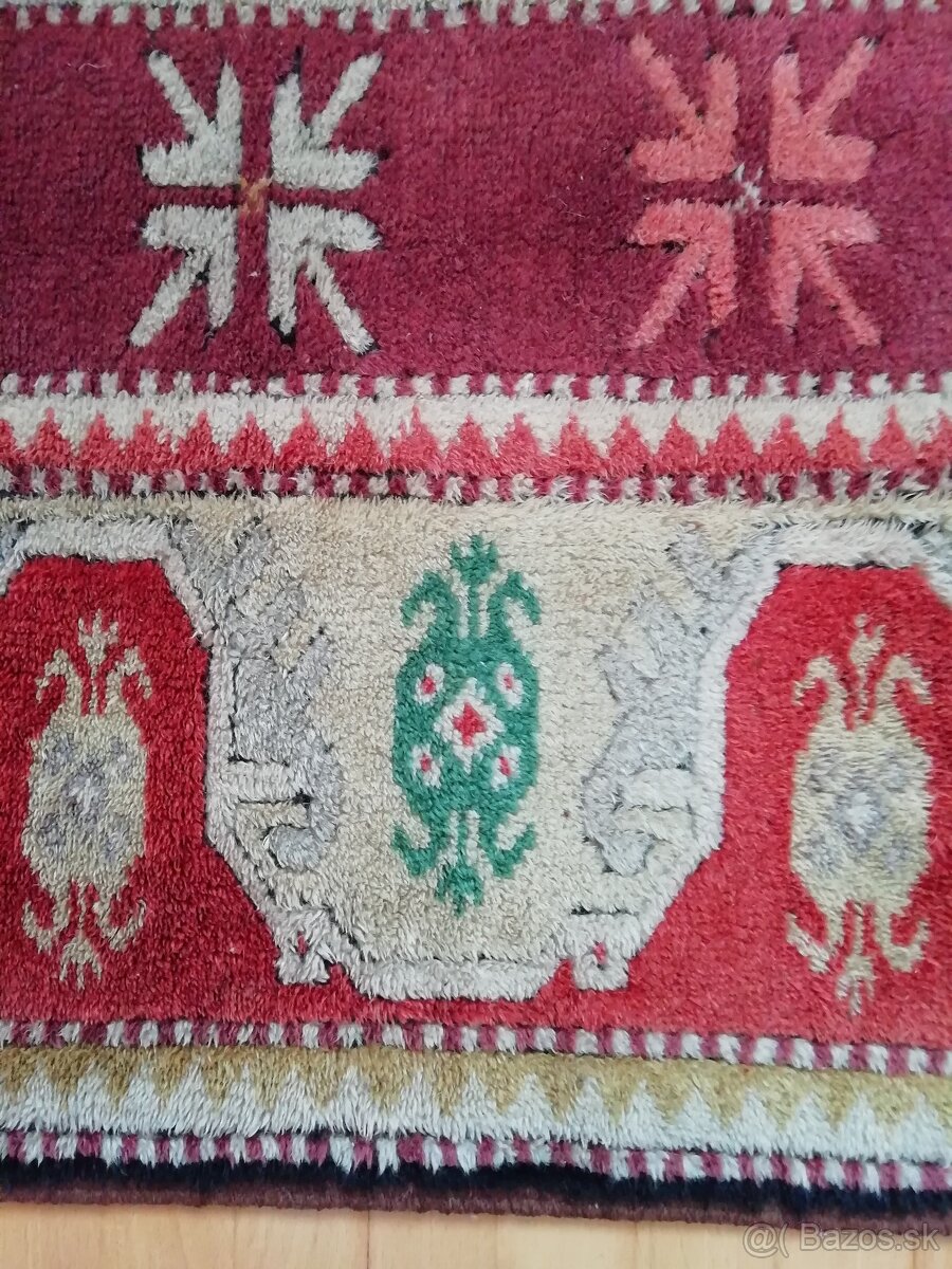 NOVÝ PERSKÝ KOBEREC - 4