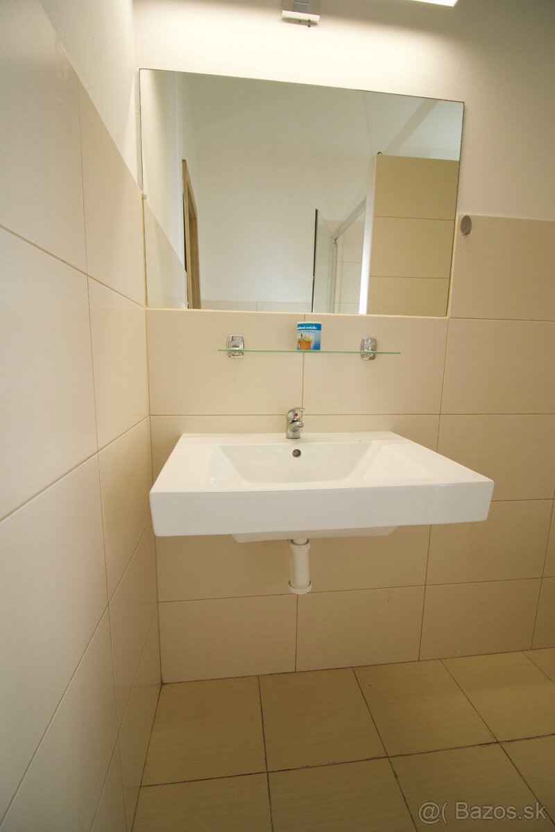 Prenájom garsónky v Ilave - 4