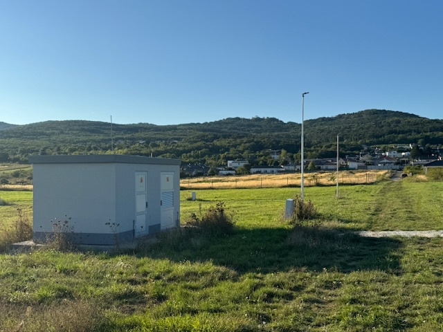 Predám stavebný pozemok 673 m2 v obci Štitáre - 4