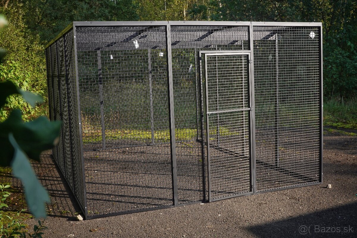 Voliery , Krmne pulty , Prepravne boxy - 4