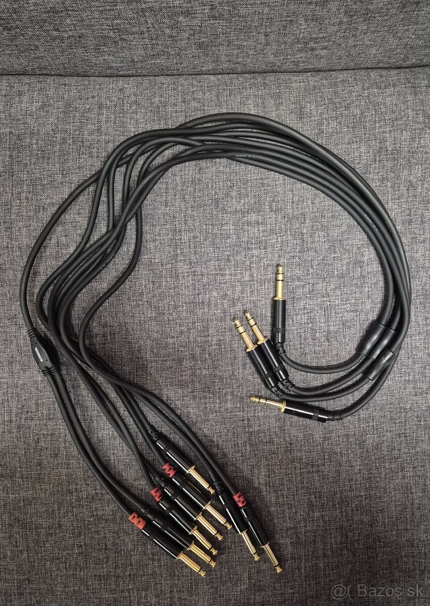 Behringer XR 4400 MULTIGATE PRO - 4