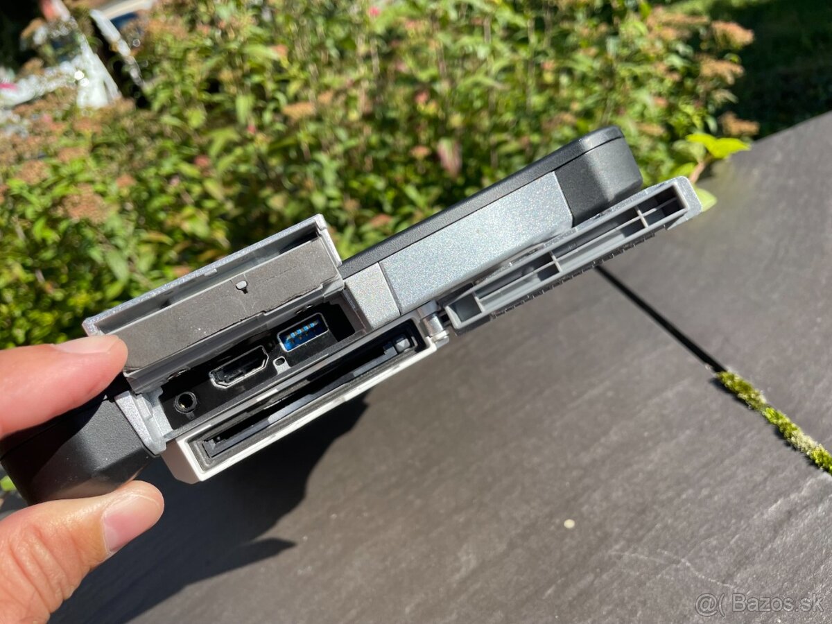 tablet s Windows - Panasonic Toughpad FZ-G1 - FullHD, SSDčko - 4