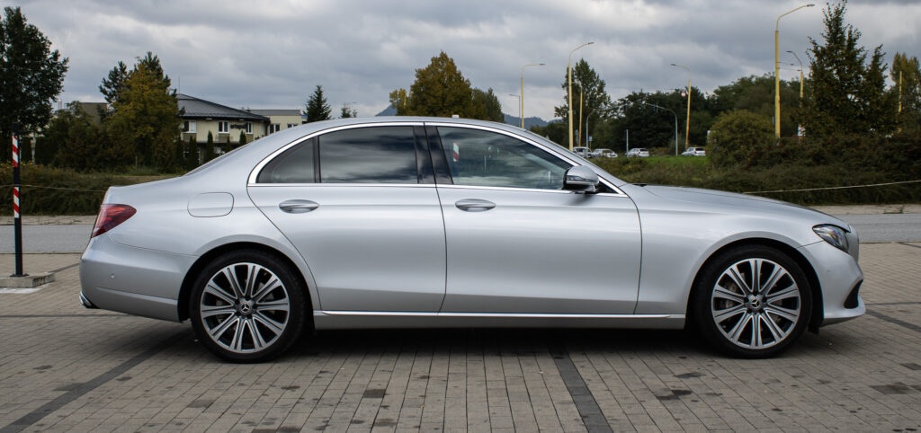 Mercedes-Benz E 350 d 4MATIC, 190kw (2017) - 4