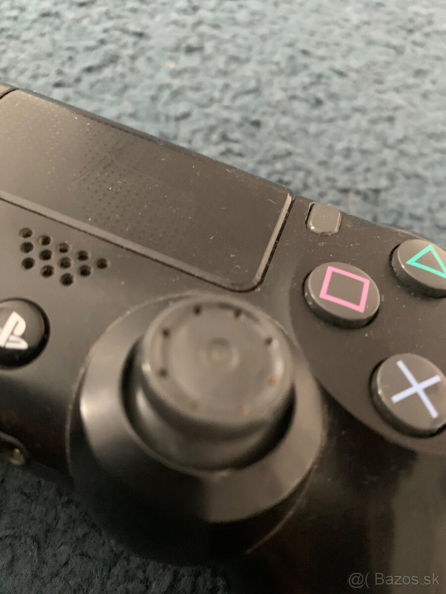 Dualshock 4 - 4