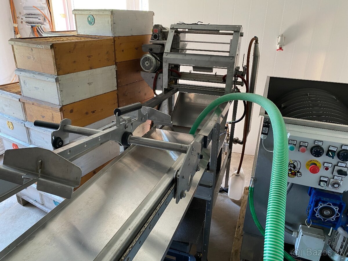 Predám linku na vytáčanie medu. - 4