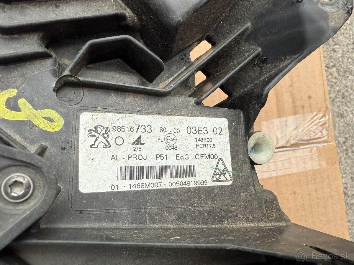 PEUGEOT 308 T10 2021+PREDNÉ SVETLA - 4