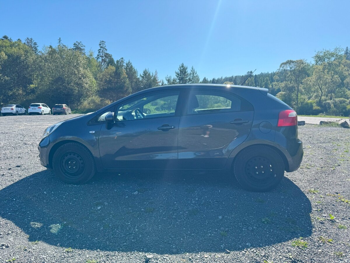 Kia Rio 1.1 CRDi LX - 4