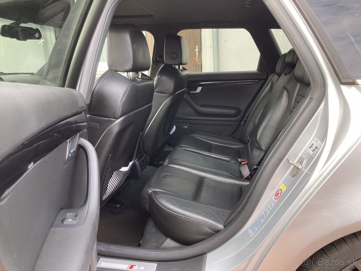 Audi S4 B7 V8 - 4