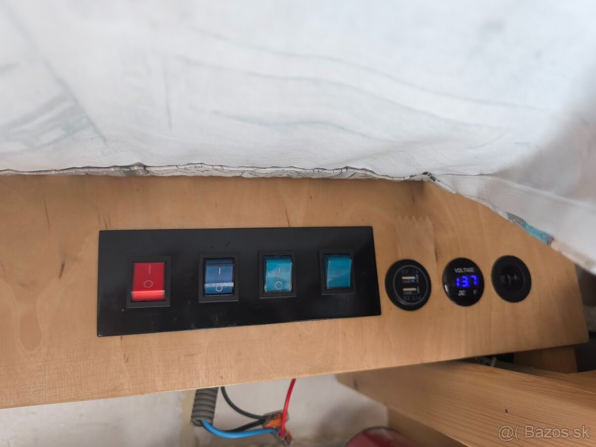 Obytná dodávka - 4