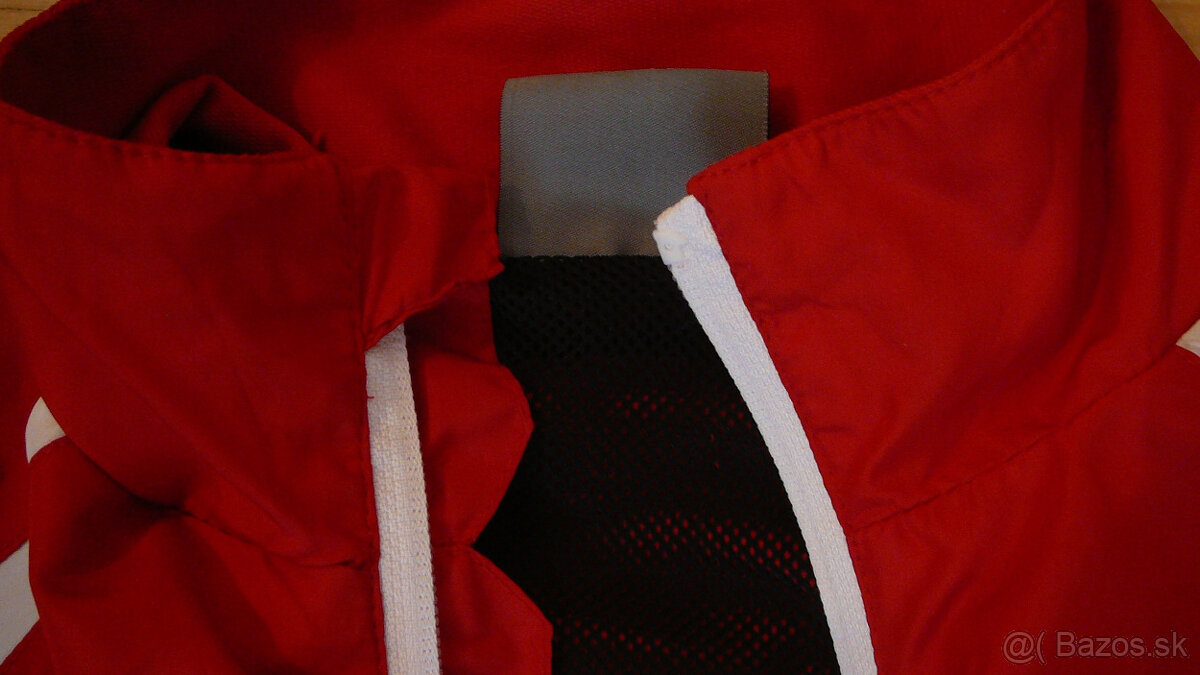 Športová bunda v. 152/158 - 4