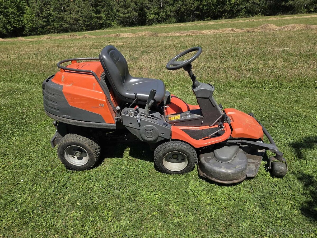 Husqvarna rider 418Ts 4x4 - 4