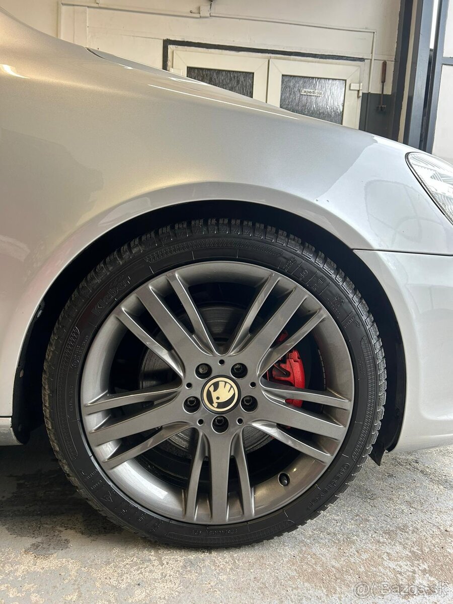 Skoda Octavia II RS 2012 2TDi DSG - 4