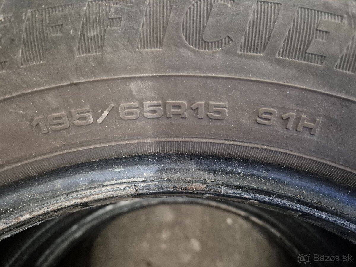 Goodyear Efficient Grip 195/65 R15 91H - 4