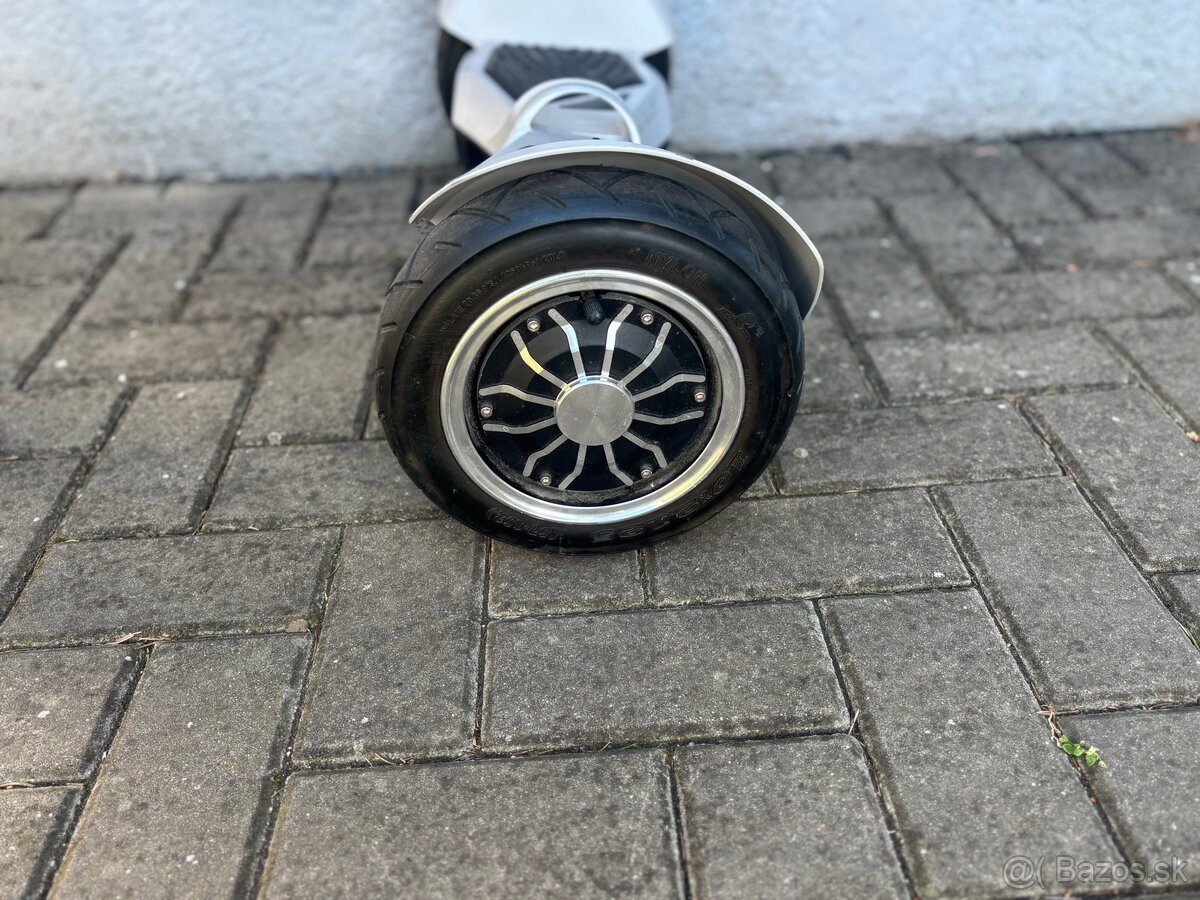 Hoverboard ARAŠID 10 MODEL W8 + nabíjačka - 4