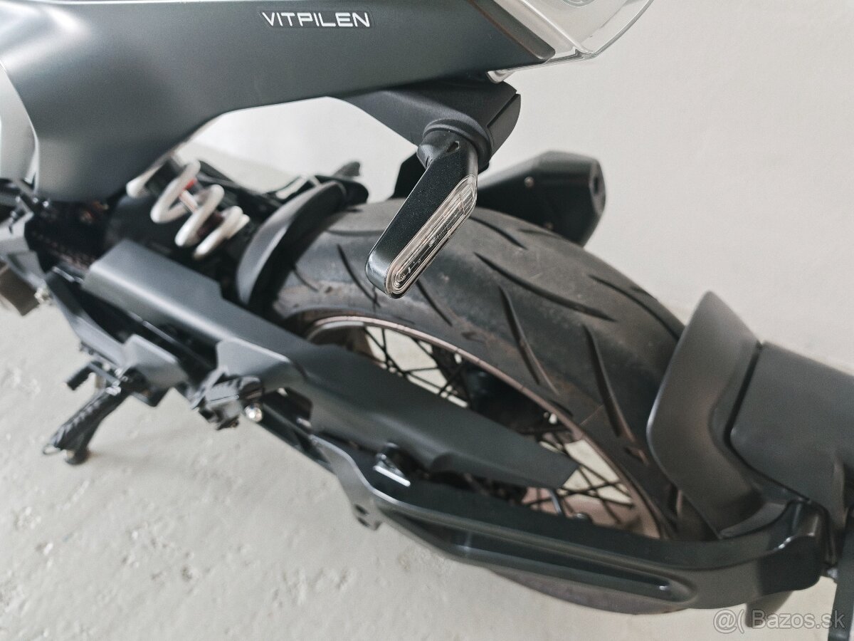 Husqvarna Vitpilen 401 - 4