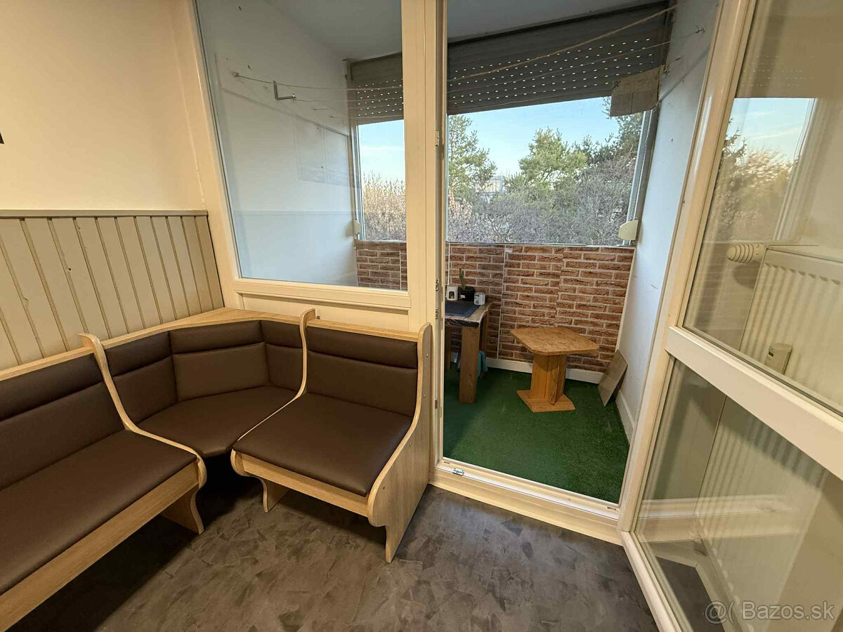 Ponúkame na prenájom 4izbový byt v Dunajskej Strede 📞 0903 5 - 4