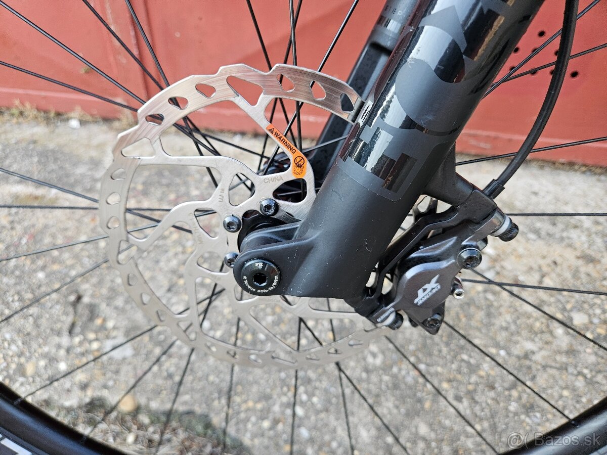 Predam pretekarsky karbonovy hardtail Cube Reaction C62 Race - 4