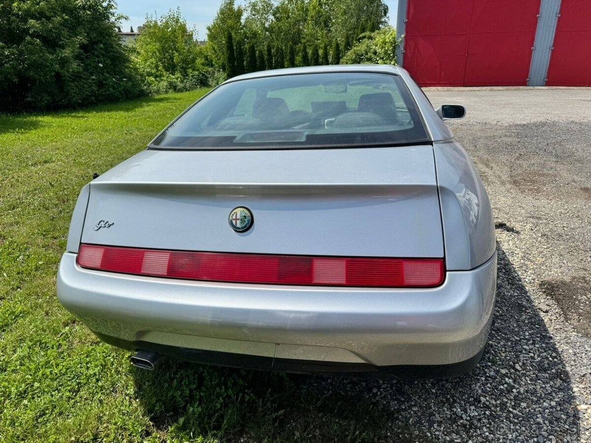 Alfa Romeo GTV 2.0 Twin Spark - 4