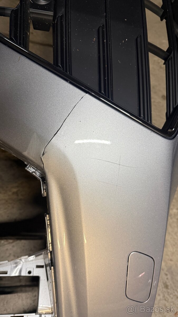Predný nárazník Audi A4 B9 - 4