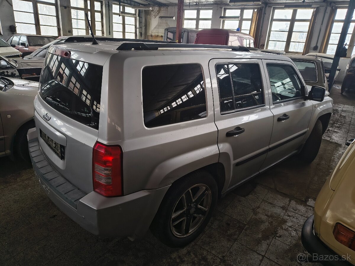 Jeep Patriot 2.4i - 4
