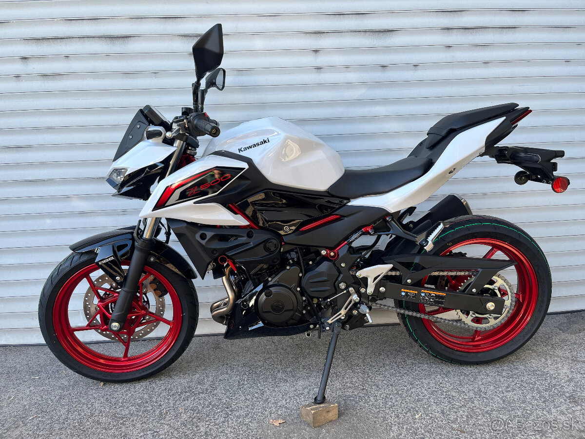 Kawasaki Z500 SE - 4