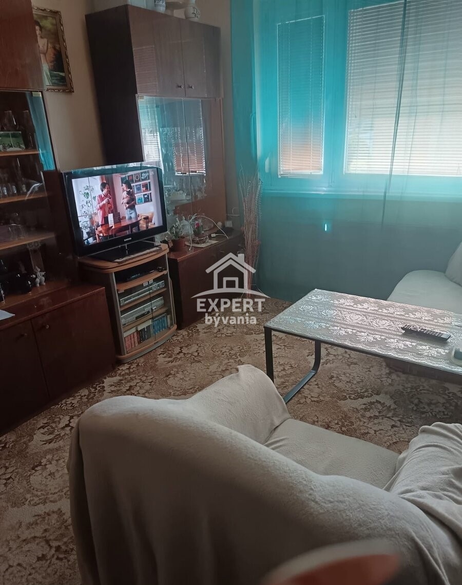 Na predaj: 3-izbový byt, 60 m² – Textilná ulica, Levice - 4