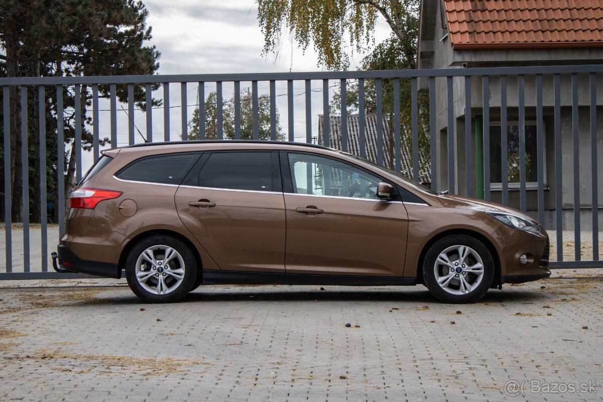 Ford Focus Kombi 1.0 EcoBoost Trend - 4