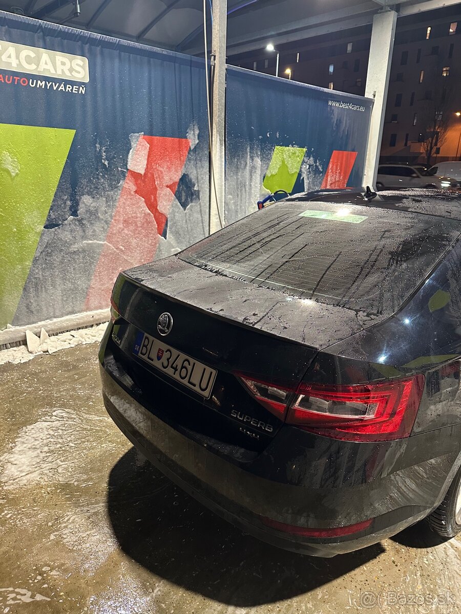 Škoda Superb - 4
