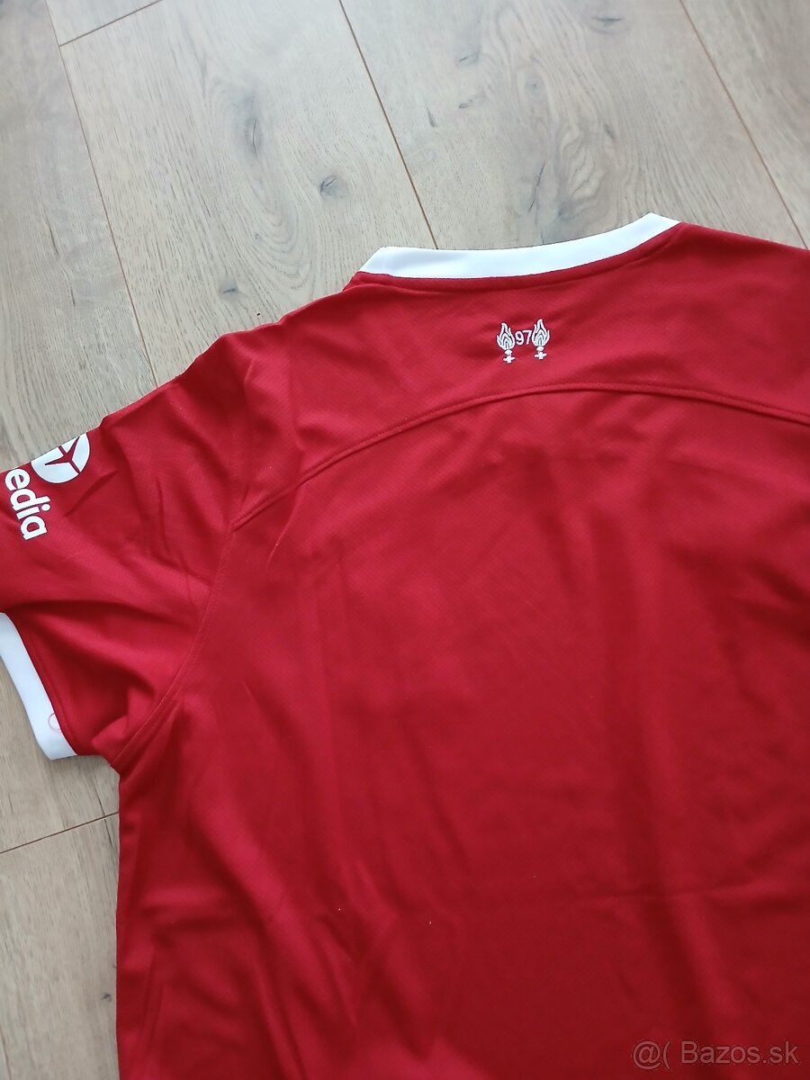 Dres FC Liverpool - 4