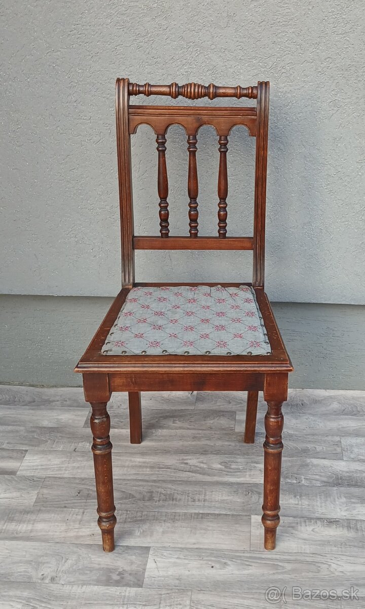 Stolička starožitná. - 4