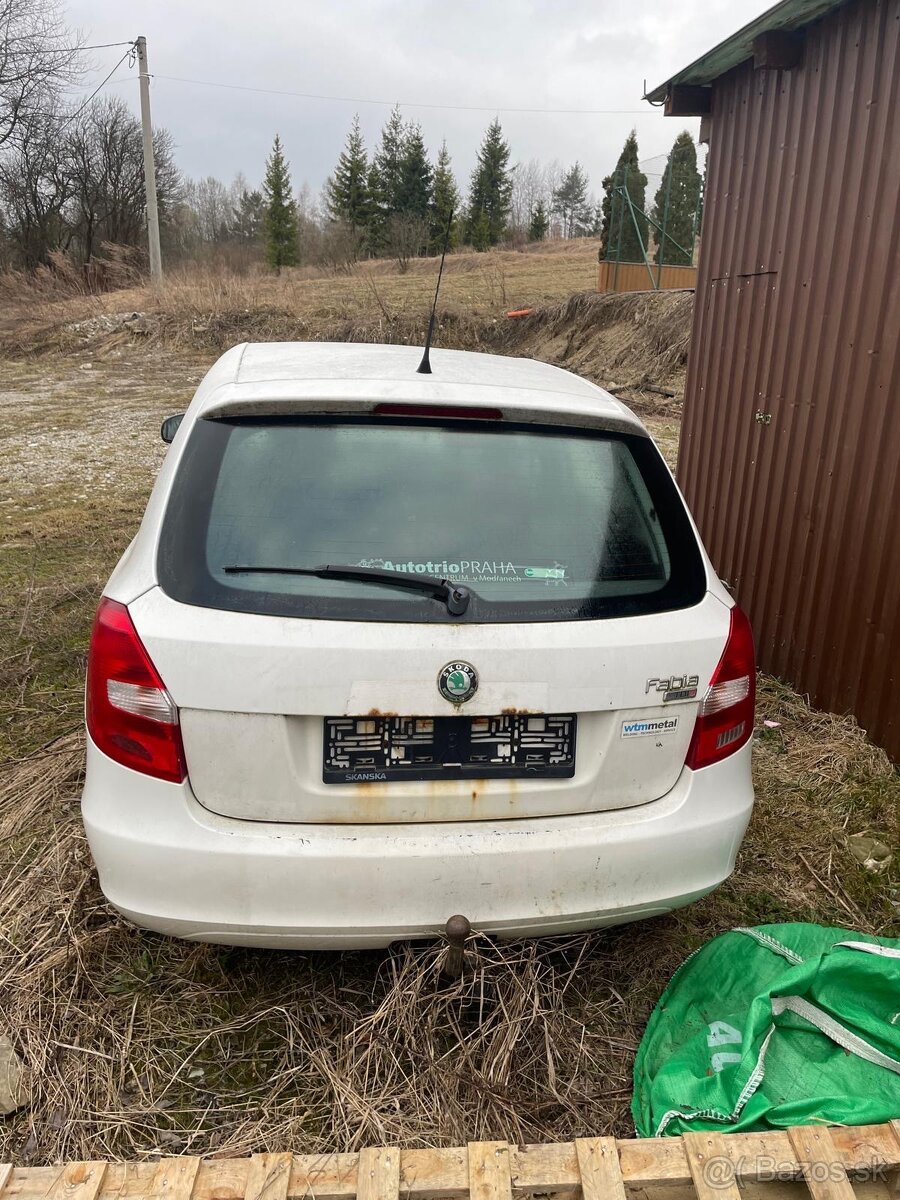 Škoda Fabia - 4