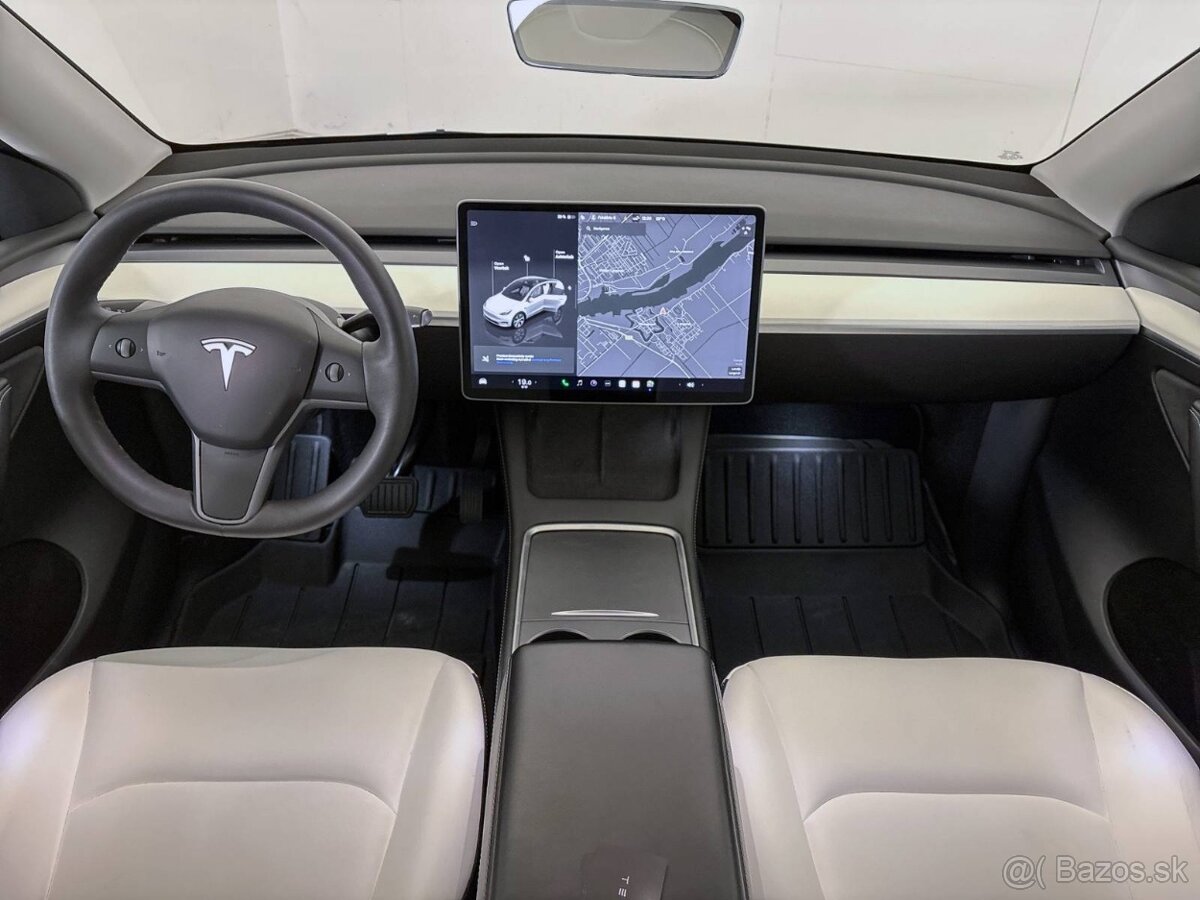 PREDÁM TESLA MODEL Y - 4