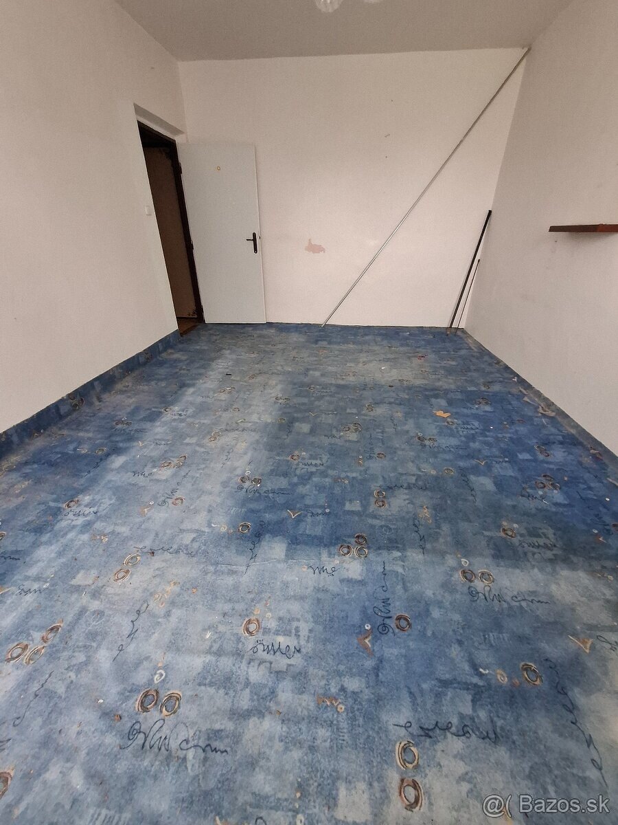 2 Izbový veľký byt - 4